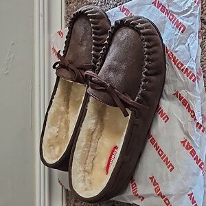 *New* Unionbay Yum Moccasin Slipper Shoes